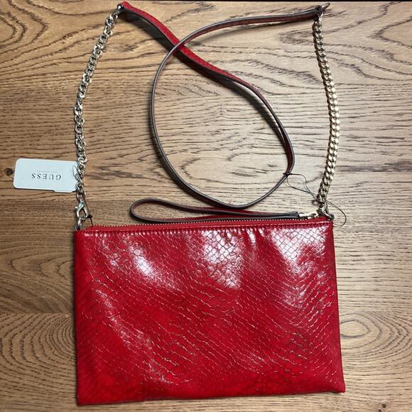 NWT MSRP$78 GUESS
Moon Light Small Python Wristlet Clutch Crossbody - Picture 3 of 4